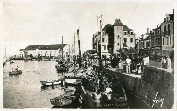 Le Croisic (Francie) - přístav, loď, lodě