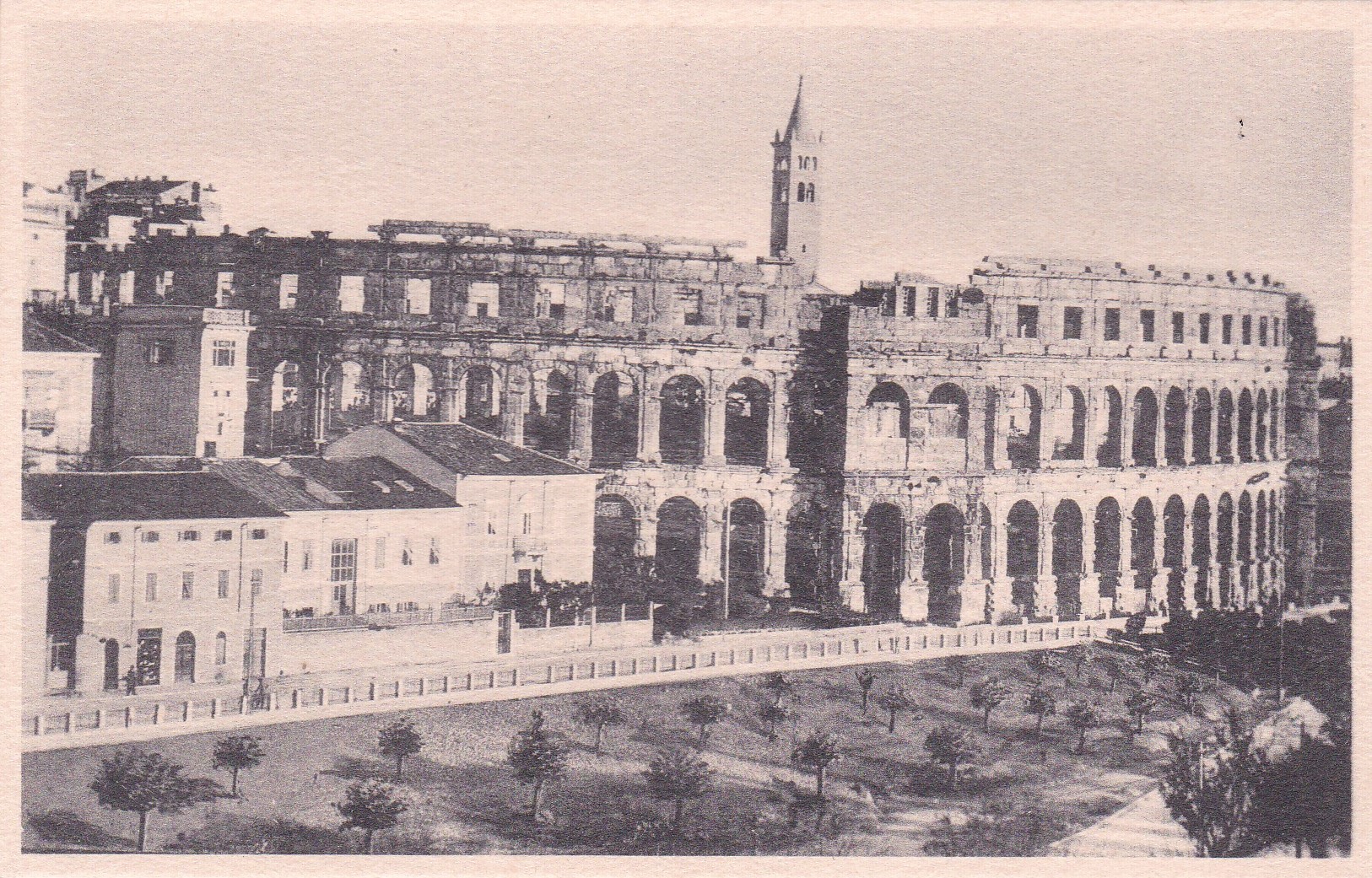 Pola / Pula (Chorvatsko)