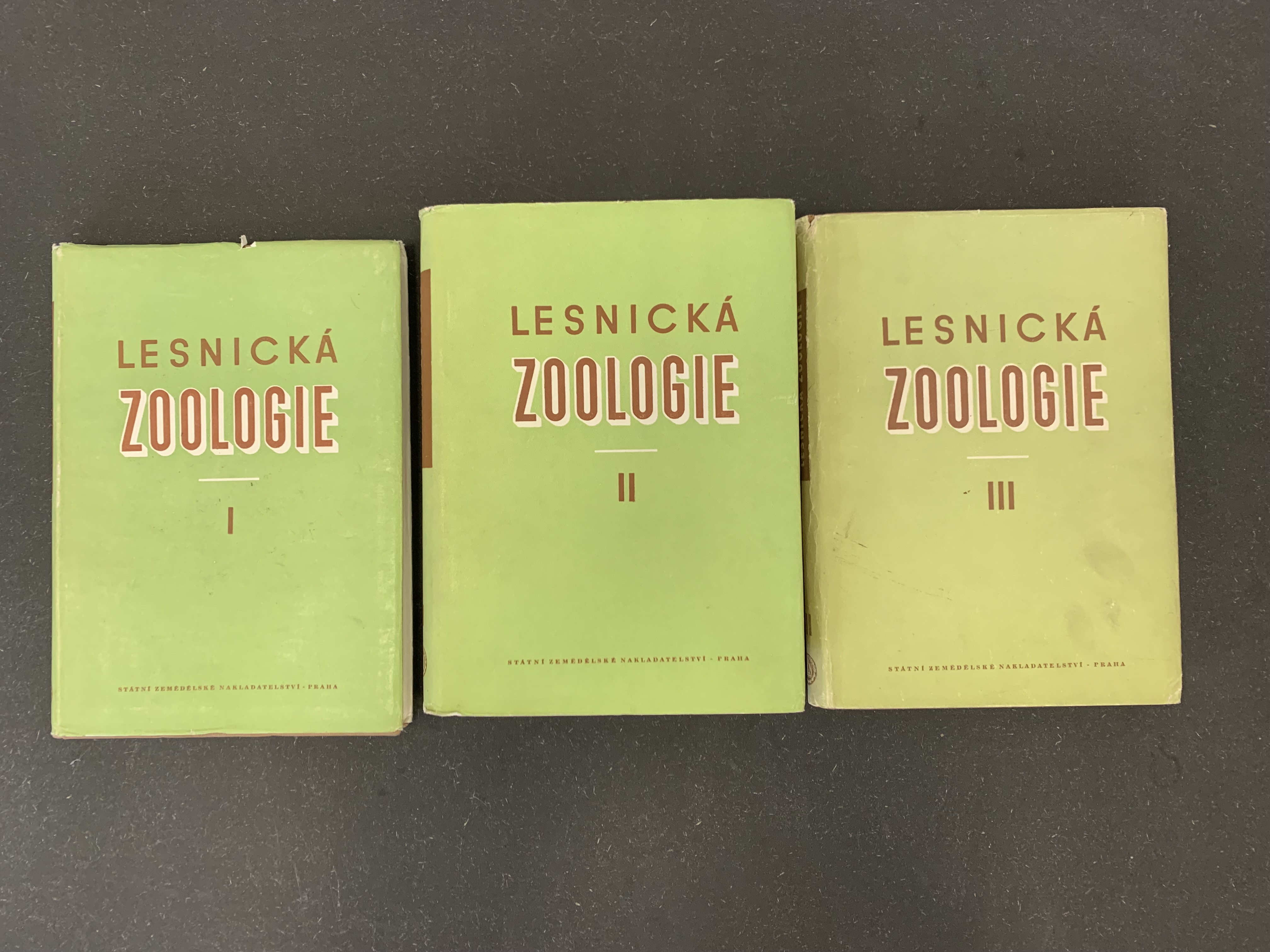 Pfeffer, Antonín - Lesnická zoologie (3 svazky)