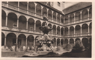 Státní zámek Bučovice (Vsetín)