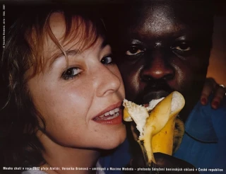 Mnoho chutí v roce 2002 přeje Ateliér, Veronika Bromová  - umělkyně a Maxime Mededa - předseda Sdružení beninských občanů v České republice